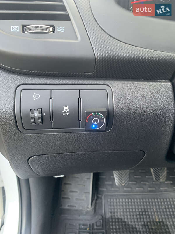 Седан Hyundai Accent 2019 в Києві