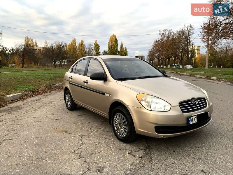 Седан Hyundai Accent 2009 в Харькове