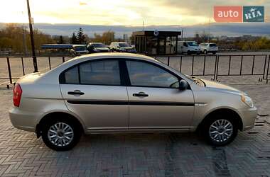 Седан Hyundai Accent 2009 в Харкові