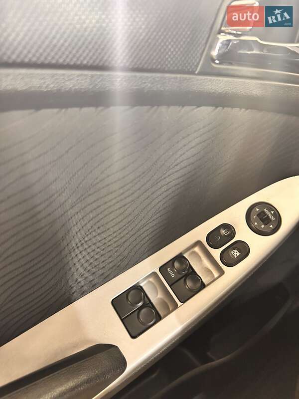 Седан Hyundai Accent 2012 в Одессе фото 16 Седан Hyundai Accent 2012 в Одессе