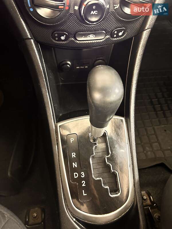 Седан Hyundai Accent 2012 в Одессе фото 49 Седан Hyundai Accent 2012 в Одессе