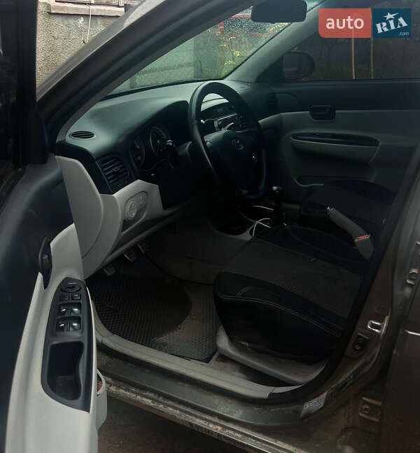 Седан Hyundai Accent 2008 в Бережанах