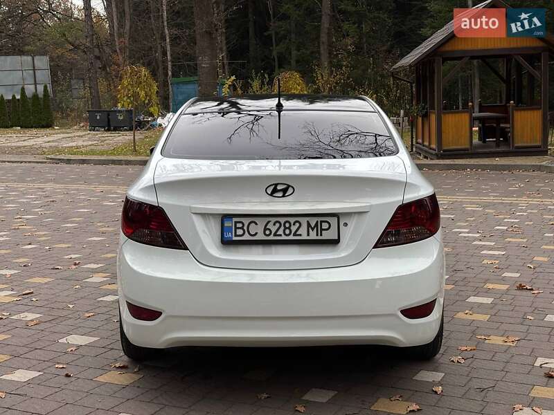 Седан Hyundai Accent 2012 в Трускавце