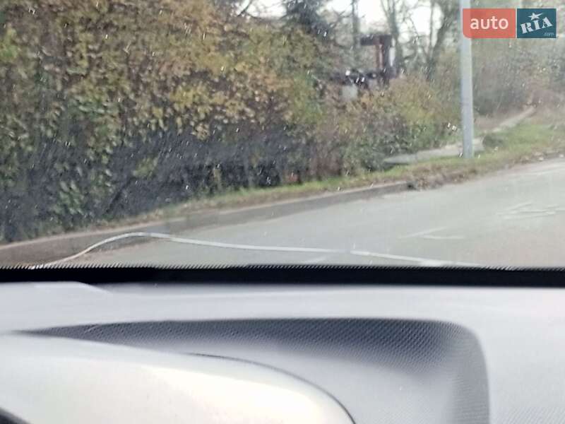 Седан Hyundai Accent 2011 в Києві фото 19 Седан Hyundai Accent 2011 в Києві