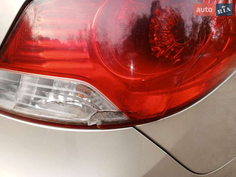 Седан Hyundai Accent 2011 в Києві фото 25 Седан Hyundai Accent 2011 в Києві