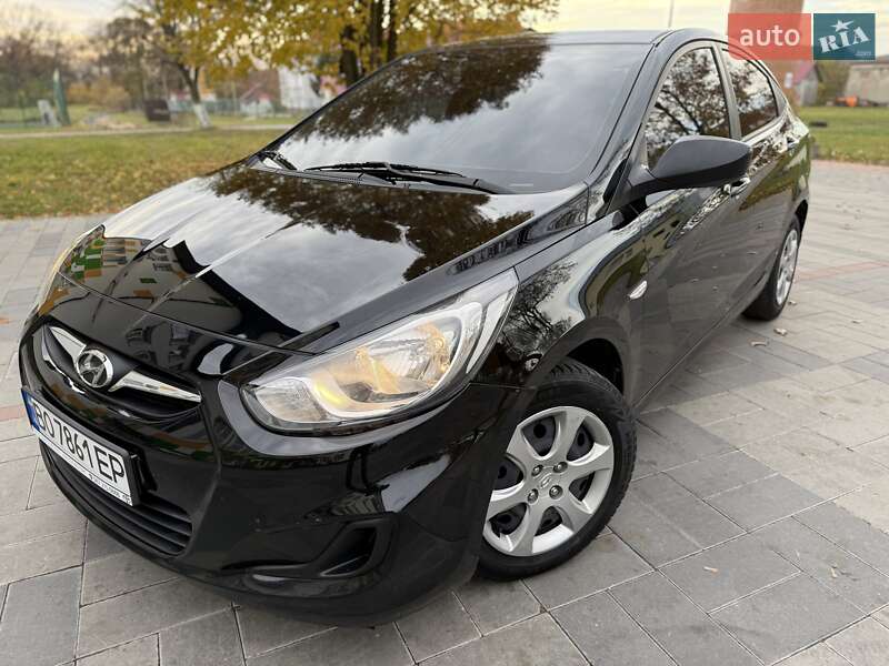 Седан Hyundai Accent 2011 в Тернополе