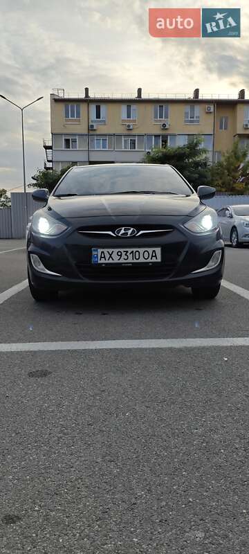 Седан Hyundai Accent 2012 в Харькове