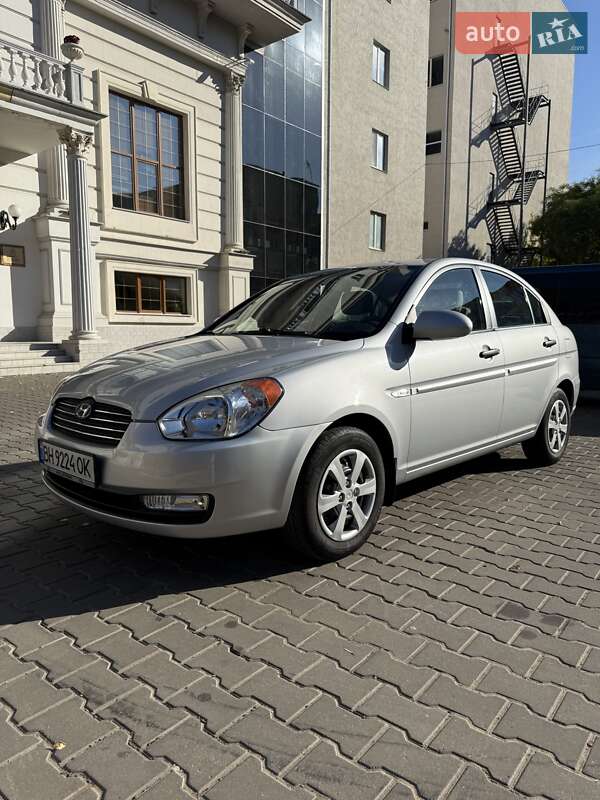 Седан Hyundai Accent 2008 в Одесі