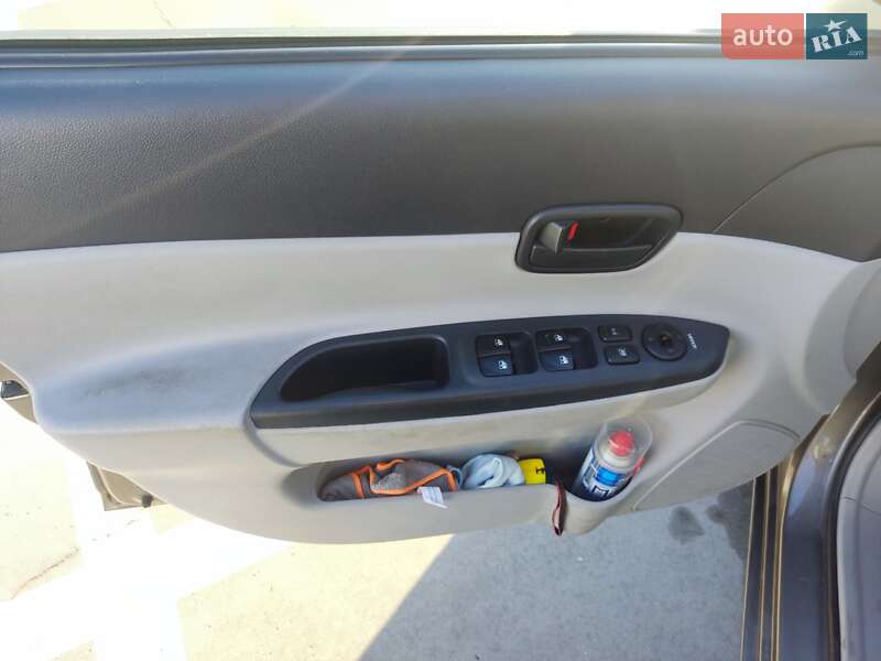 Седан Hyundai Accent 2008 в Киеве фото 10 Седан Hyundai Accent 2008 в Киеве