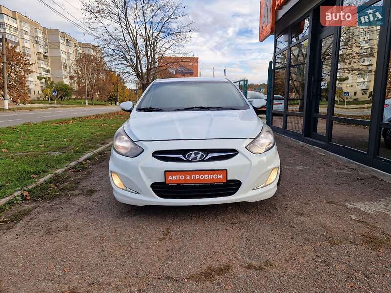 Седан Hyundai Accent 2011 в Кропивницком