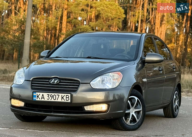 Седан Hyundai Accent 2008 в Киеве