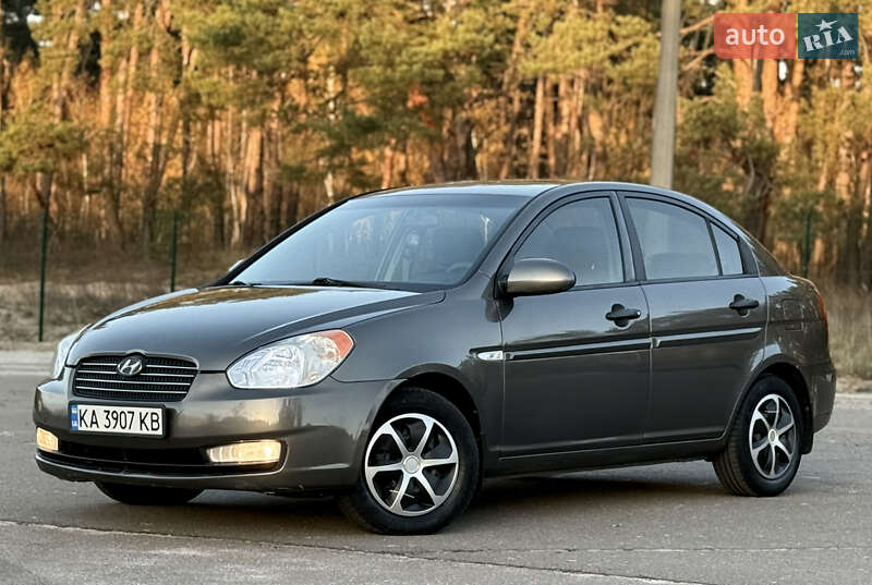 Седан Hyundai Accent 2008 в Киеве