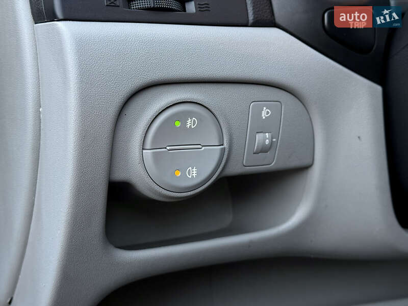 Седан Hyundai Accent 2008 в Киеве