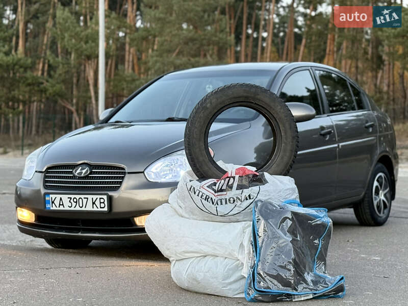 Седан Hyundai Accent 2008 в Киеве