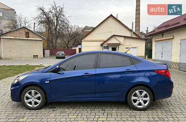 Седан Hyundai Accent 2011 в Ивано-Франковске