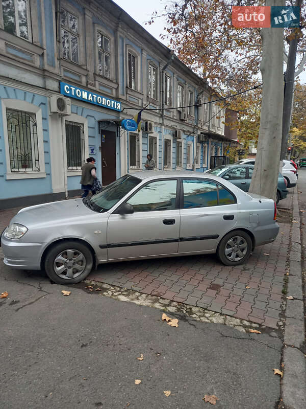 Седан Hyundai Accent 2005 в Одессе