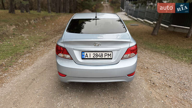 Седан Hyundai Accent 2011 в Василькові