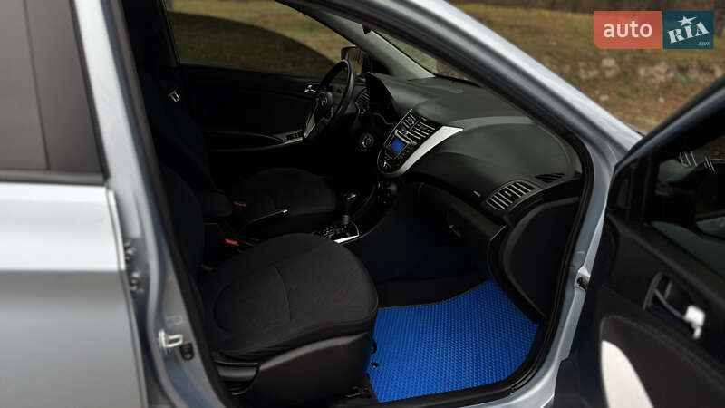 Седан Hyundai Accent 2011 в Василькові