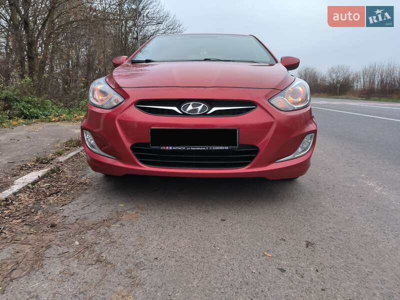 Седан Hyundai Accent 2012 в Киеве фото 13 Седан Hyundai Accent 2012 в Киеве