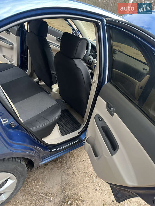 Седан Hyundai Accent 2007 в Гайвороне