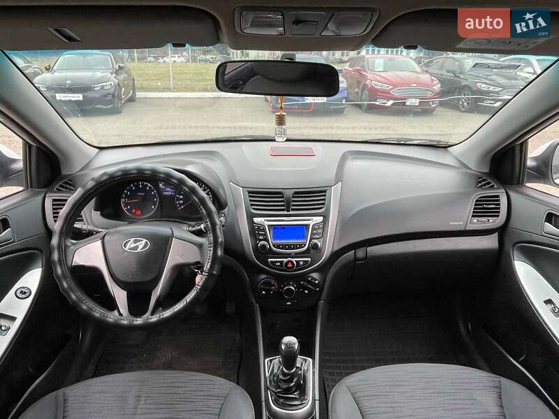 Седан Hyundai Accent 2018 в Киеве фото 12 Седан Hyundai Accent 2018 в Киеве