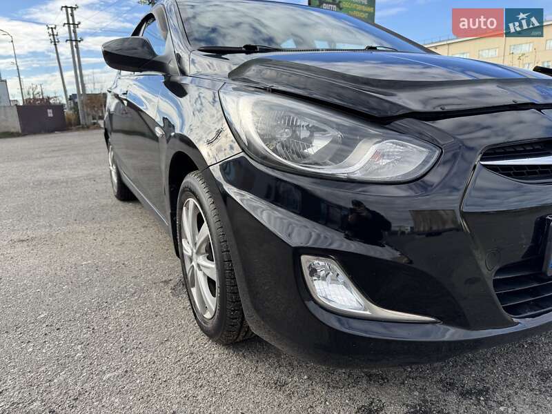 Седан Hyundai Accent 2011 в Киеве фото 2 Седан Hyundai Accent 2011 в Киеве
