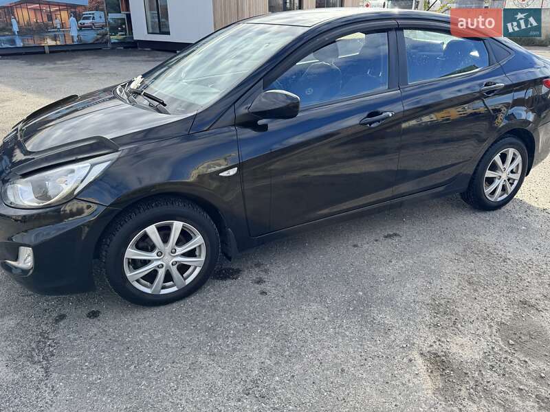 Седан Hyundai Accent 2011 в Киеве фото 3 Седан Hyundai Accent 2011 в Киеве