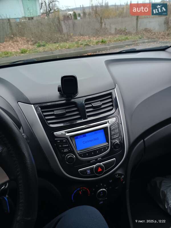 Седан Hyundai Accent 2011 в Ирпене фото 15 Седан Hyundai Accent 2011 в Ирпене