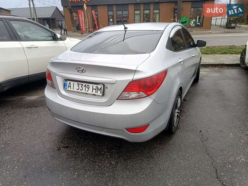 Седан Hyundai Accent 2011 в Новых Петровцах фото 6 Седан Hyundai Accent 2011 в Новых Петровцах