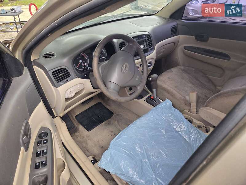 Седан Hyundai Accent 2011 в Киеве