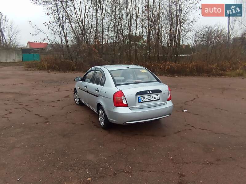 Седан Hyundai Accent 2010 в Мені фото 10 Седан Hyundai Accent 2010 в Мені