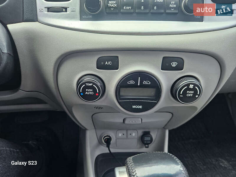 Седан Hyundai Accent 2008 в Буче фото 6 Седан Hyundai Accent 2008 в Буче