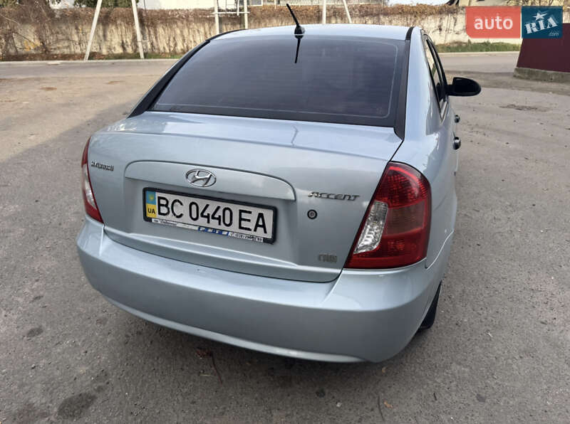 Седан Hyundai Accent 2008 в Чернівцях