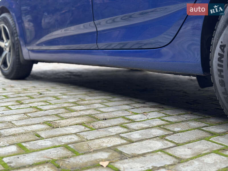 Седан Hyundai Accent 2013 в Дергачах фото 15 Седан Hyundai Accent 2013 в Дергачах