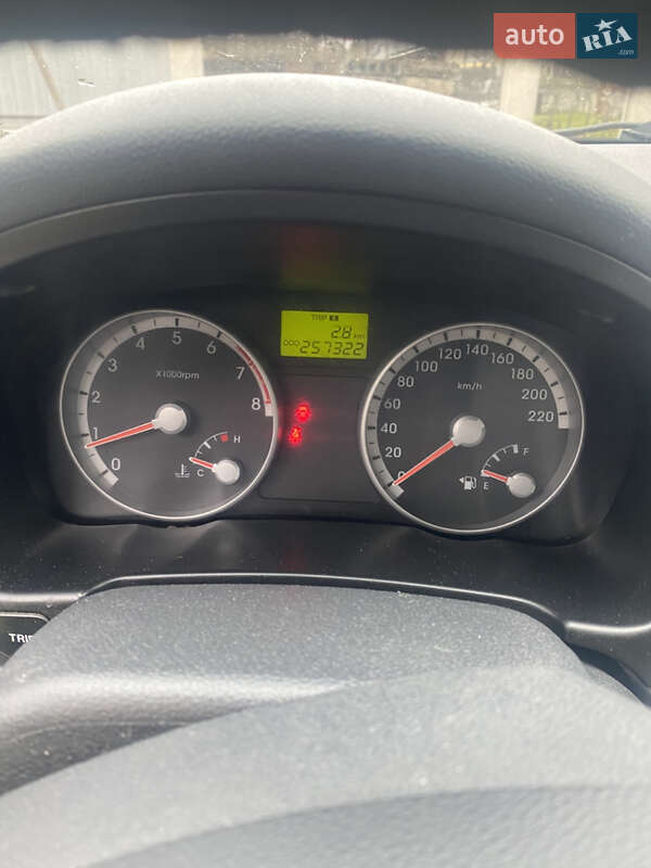 Седан Hyundai Accent 2008 в Ивано-Франковске