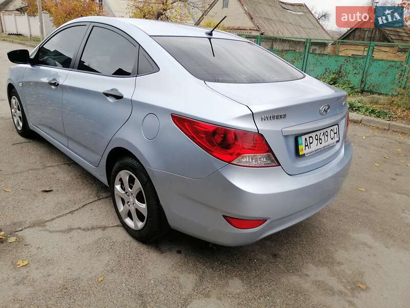 Седан Hyundai Accent 2012 в Запоріжжі