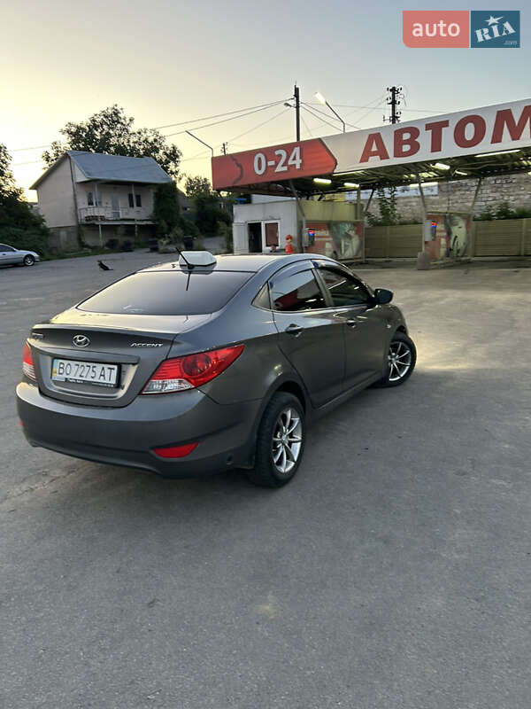 Седан Hyundai Accent 2011 в Жмеринке