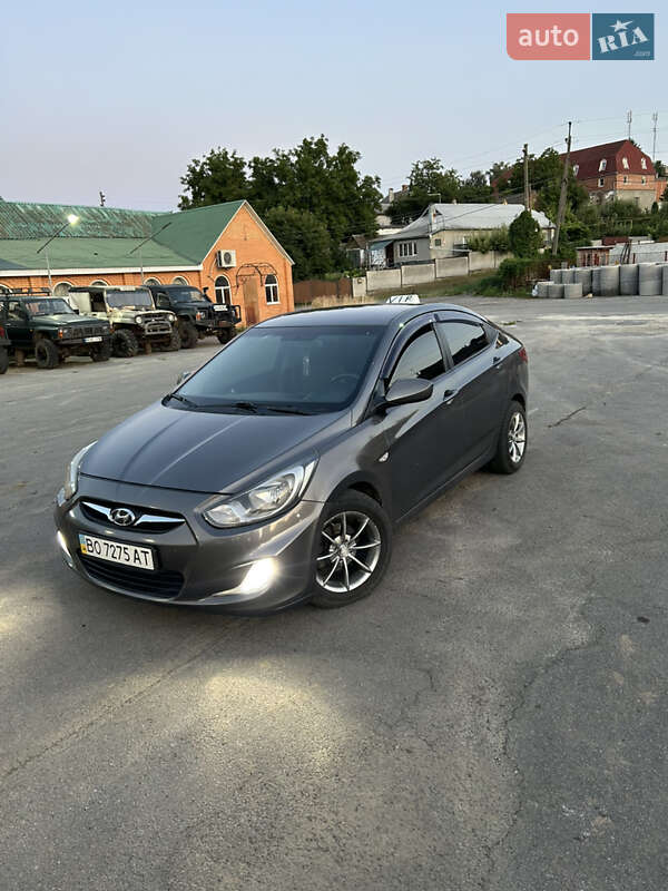 Седан Hyundai Accent 2011 в Жмеринке