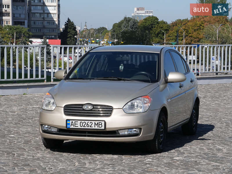Седан Hyundai Accent 2008 в Дніпрі