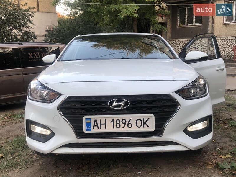 Седан Hyundai Accent 2017 в Кам'янському