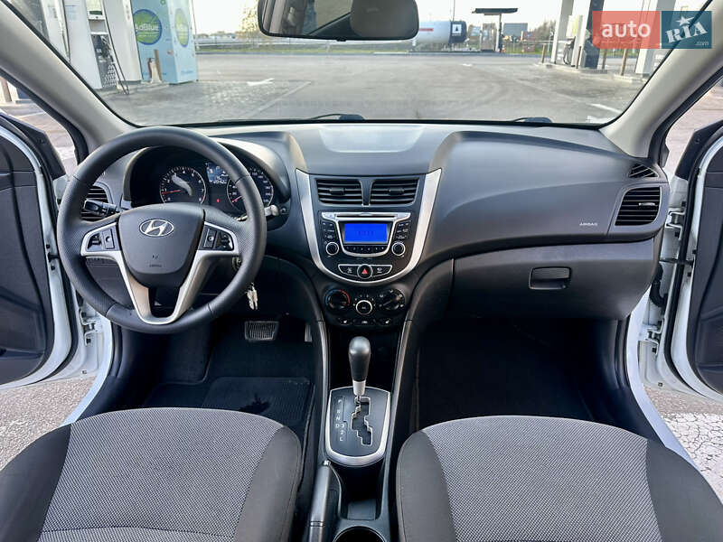Седан Hyundai Accent 2013 в Дніпрі фото 18 Седан Hyundai Accent 2013 в Дніпрі