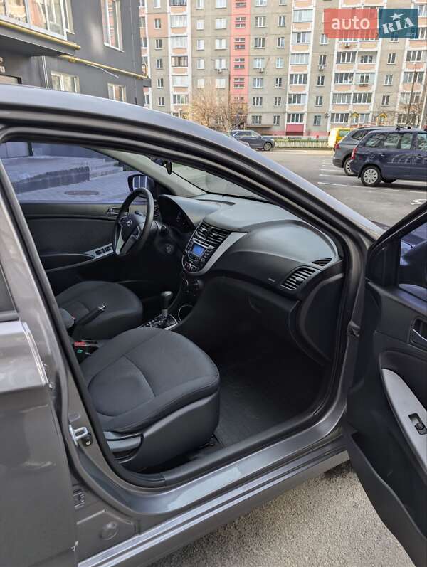 Седан Hyundai Accent 2011 в Чернігові фото 25 Седан Hyundai Accent 2011 в Чернігові