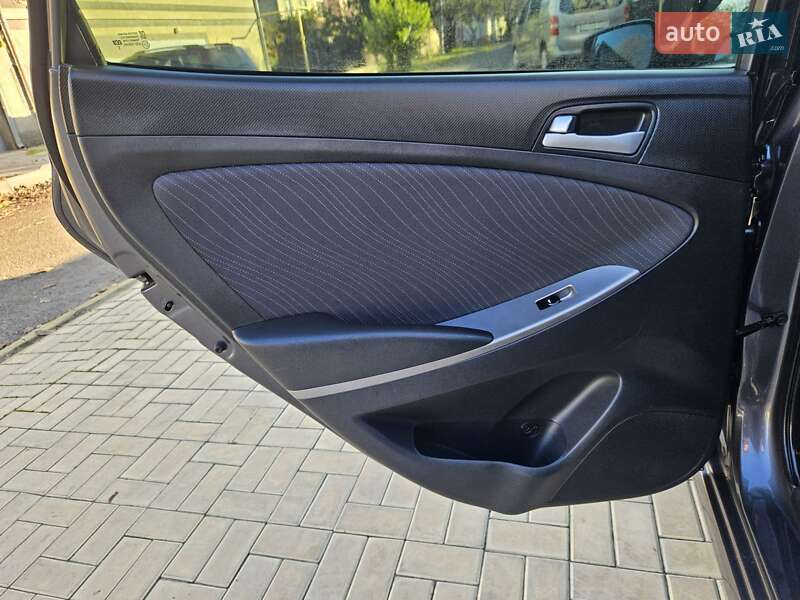 Седан Hyundai Accent 2016 в Одессе фото 44 Седан Hyundai Accent 2016 в Одессе