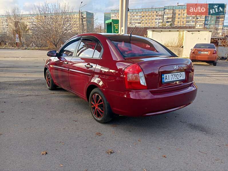 Седан Hyundai Accent 2006 в Дніпрі