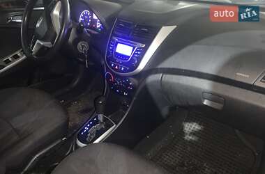 Седан Hyundai Accent 2012 в Киеве