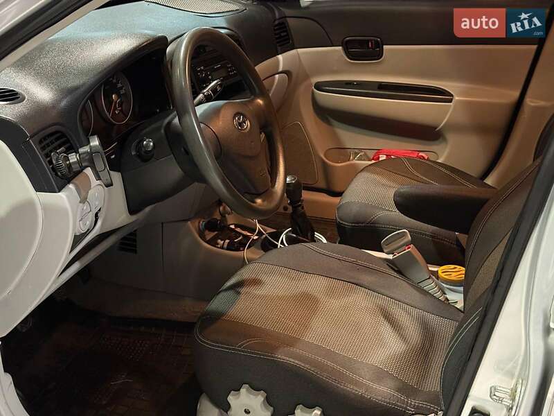 Седан Hyundai Accent 2008 в Одесі фото 10 Седан Hyundai Accent 2008 в Одесі