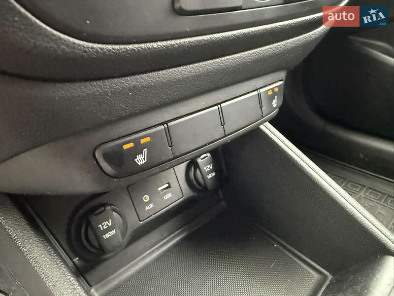 Седан Hyundai Accent 2017 в Дніпрі фото 24 Седан Hyundai Accent 2017 в Дніпрі