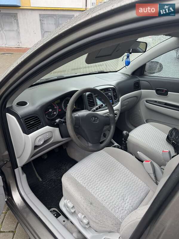 Седан Hyundai Accent 2008 в Ивано-Франковске