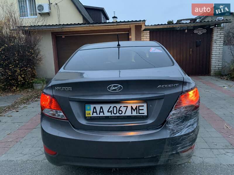 Седан Hyundai Accent 2012 в Києві фото 10 Седан Hyundai Accent 2012 в Києві