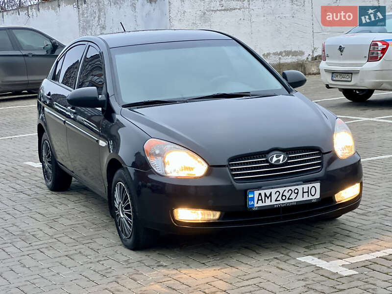 Седан Hyundai Accent 2008 в Житомире